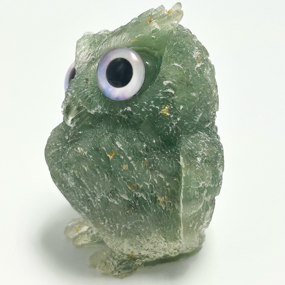 Natural crystal and resin Owl Figurine. PRICE IS FIRM! NO LOWBALL OFFERS! - Picture 2 of 10